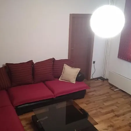 Kimov Flat / Apartment *